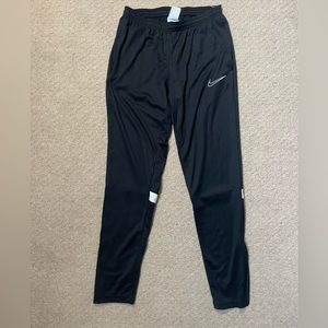 Nike track pants new no tag‼️‼️